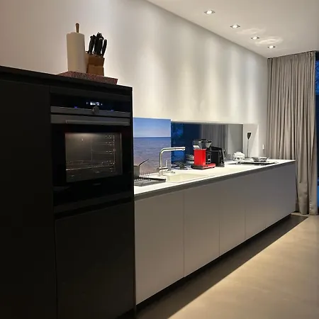 Haus Charly Exklusives Architektenhaus Holzbauweise Fehmarn, Strandnah * Femern