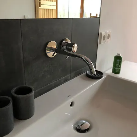 Haus Charly Exklusives Architektenhaus Holzbauweise Fehmarn, Strandnah Feriehus *